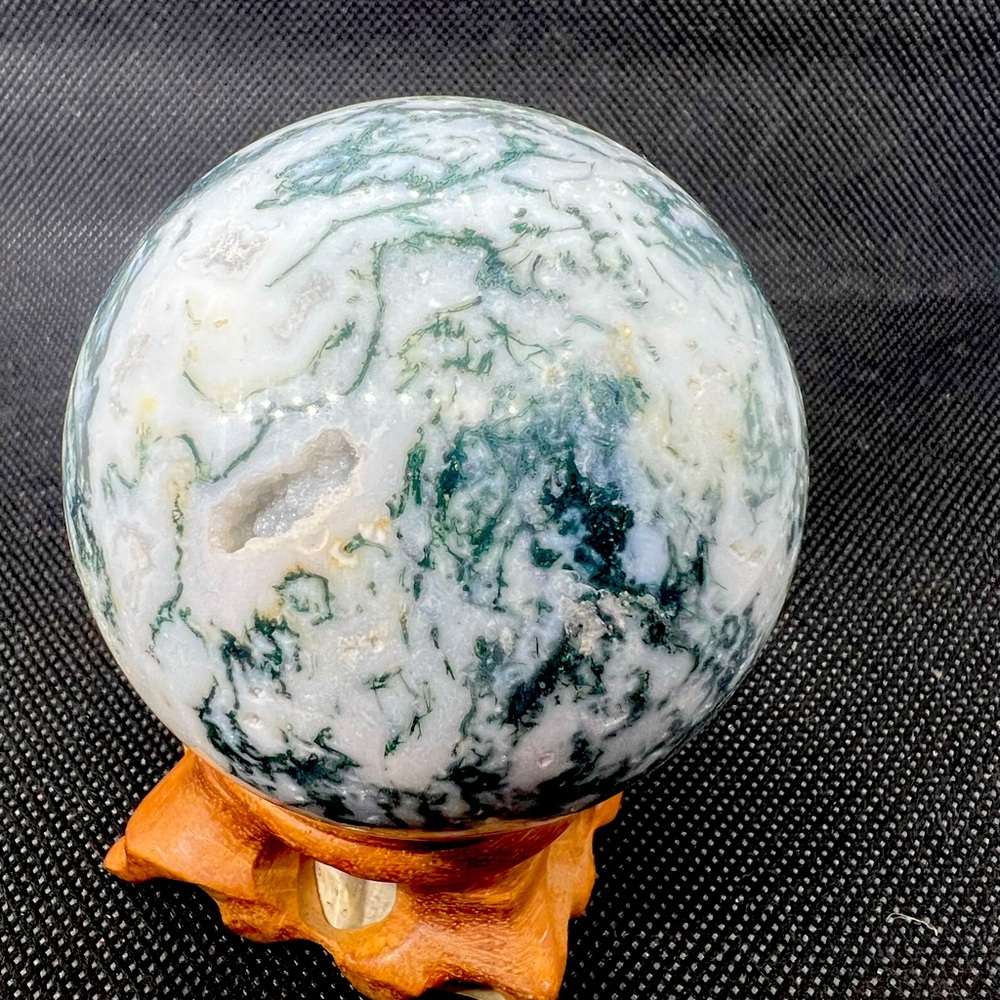 Moss Agate Sphere 13oz
